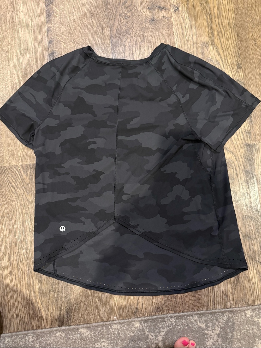 Lululemon Black/Camo Short Sleeve Run Tee